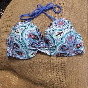 🗣LAST CHANCE! Hollister bikini top NWOT size 34C